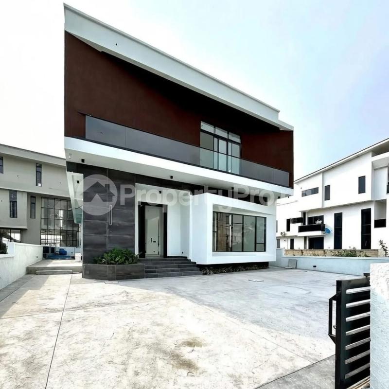 5 bedroom House for sale Ikota Lekki Lagos