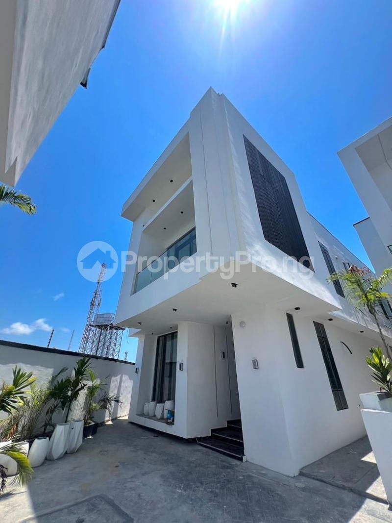 5 bedroom House for sale Chevron Lekki Lagos