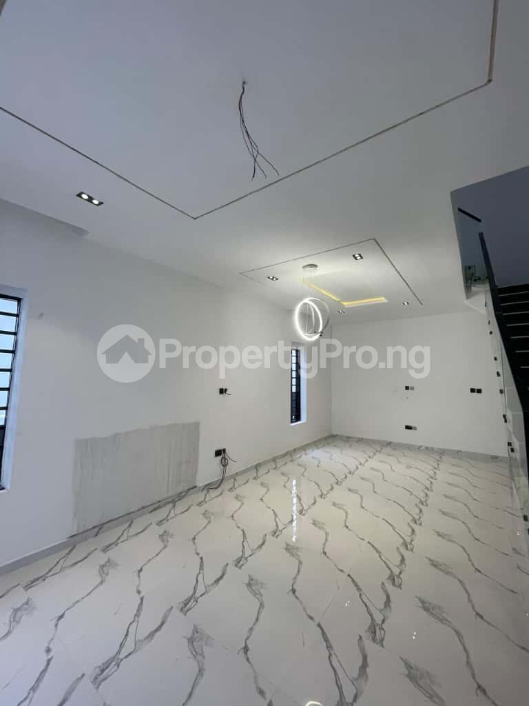 5 bedroom House for sale Lekki County Lagos Island Lagos