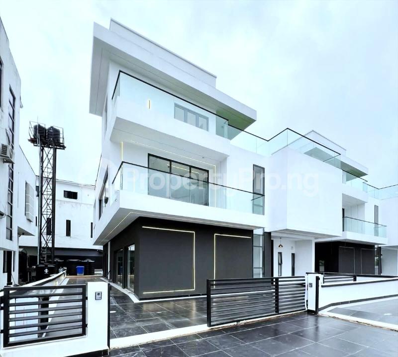 5 bedroom House for sale Orchid Road Chevron Toll Gate Lekki Lagos