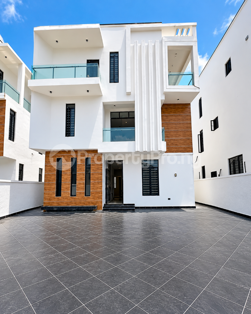 5 bedroom House for sale Osapa london Lekki Lagos