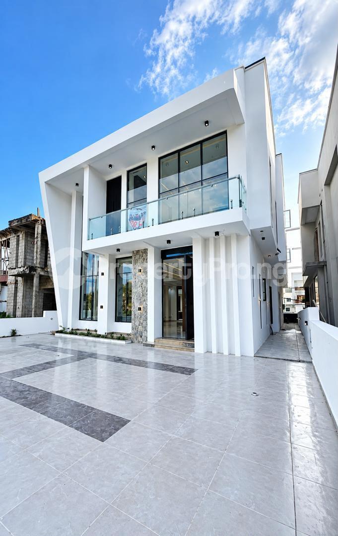 5 bedroom House for sale Ikota Lekki Lagos