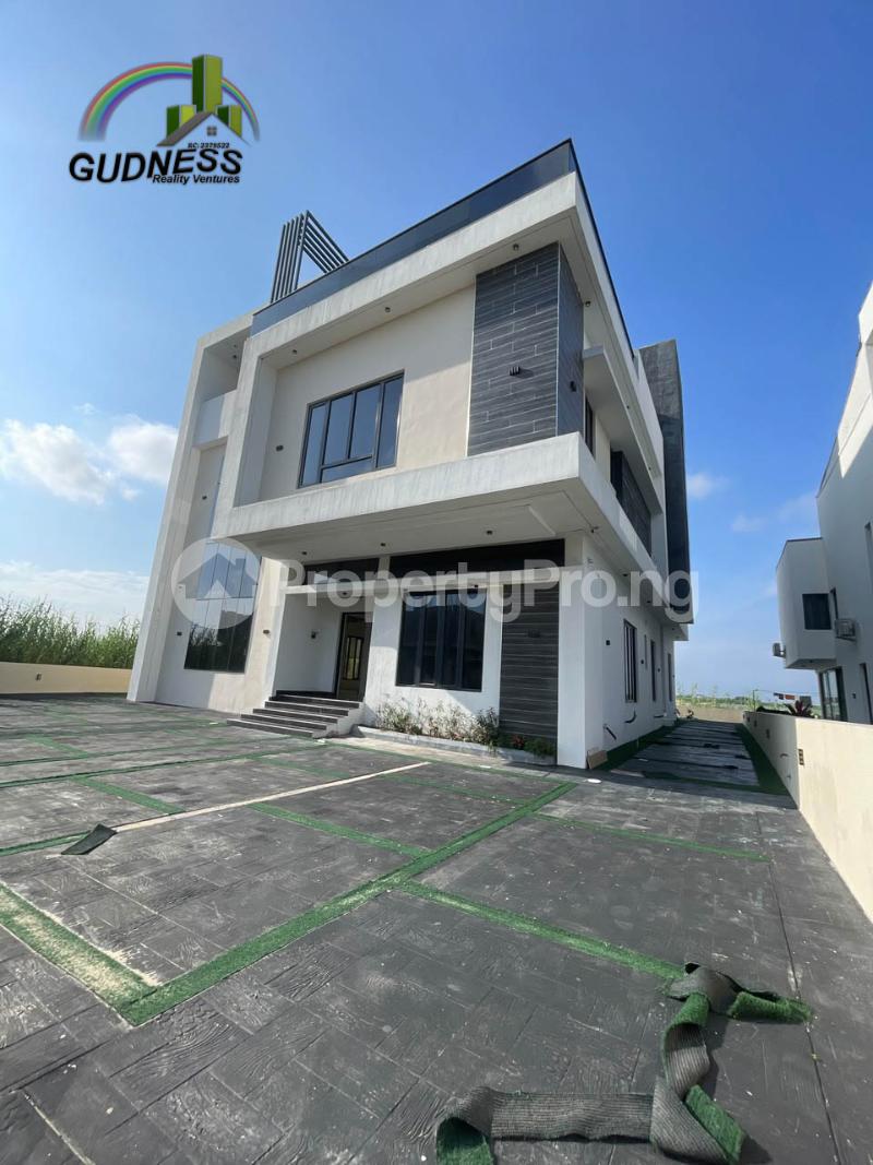 5 bedroom House for sale Chevron Lekki Lagos