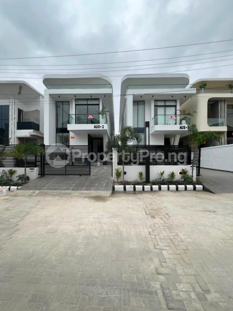 5 bedroom House for sale Orchid Lekki Lagos