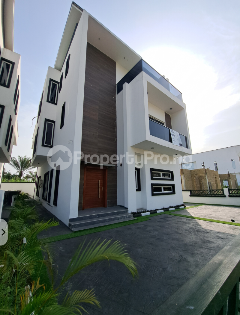 5 bedroom House for sale chevron Lekki Lagos
