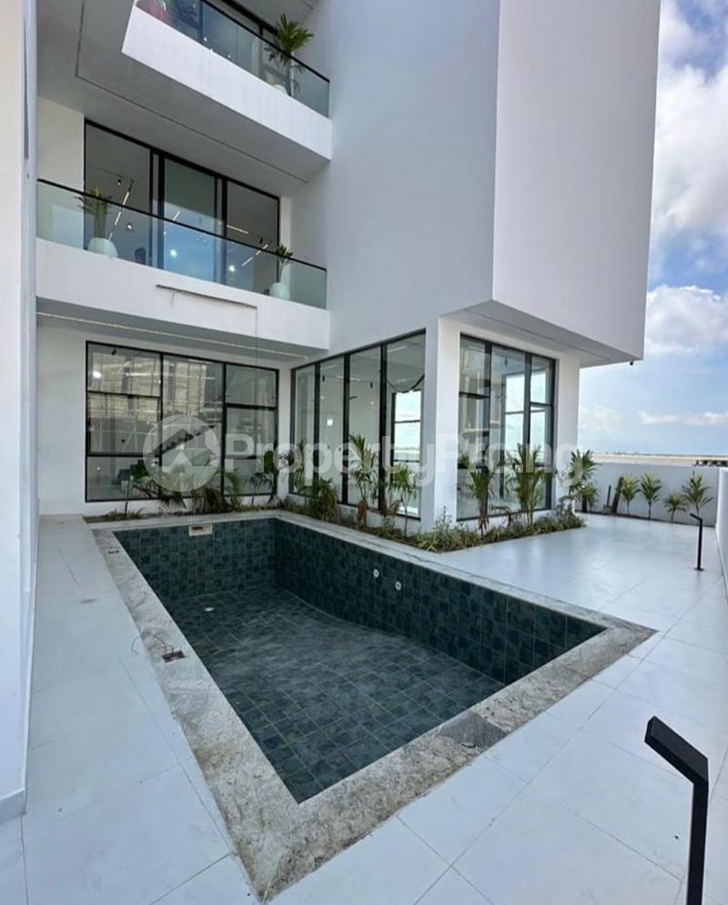 5 bedroom House for sale Osapa london Lekki Lagos