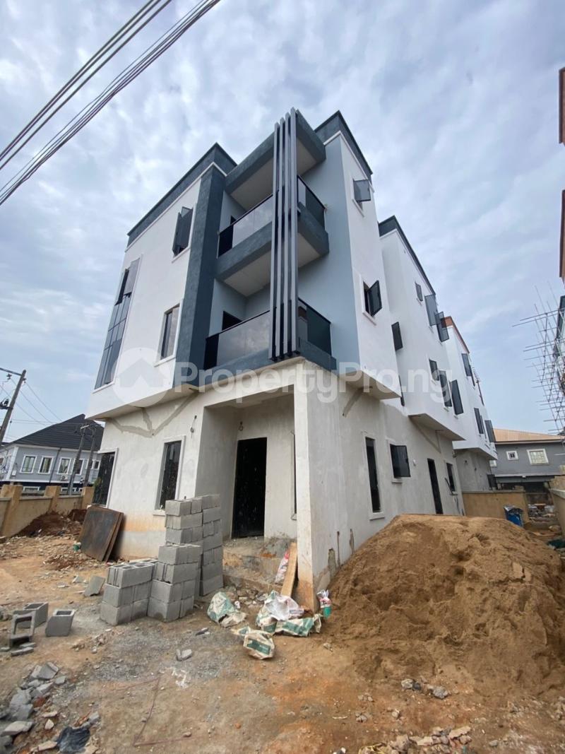 5 bedroom House for sale Phase 1 Magodo Kosofe/Ikosi Lagos