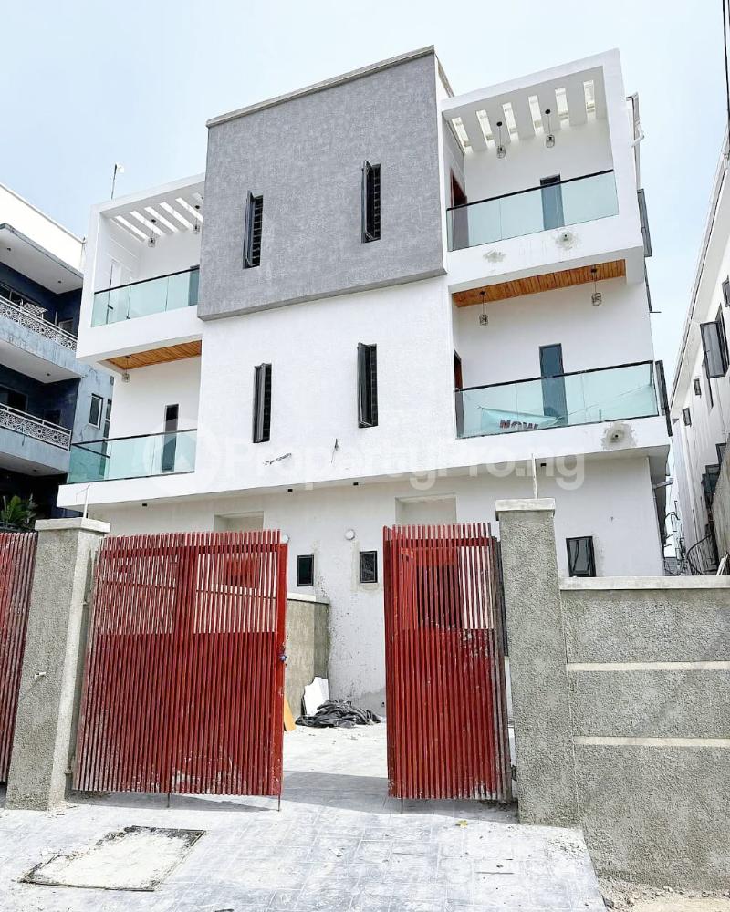 5 bedroom House for sale Ologolo Lekki Lagos
