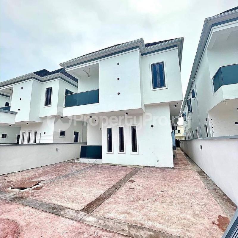 5 bedroom House for rent Z Ikate Lekki Lagos