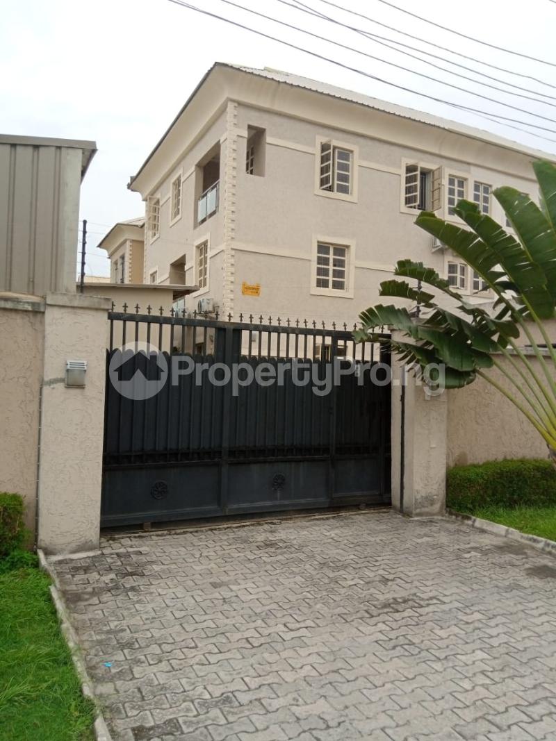 5 bedroom House for rent Off Emma Abimbola Street, Phase 1 Lekki Lagos