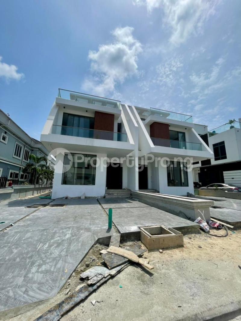 5 bedroom House for sale Off Spa Road, Lekki Phase 1 Lekki Lagos