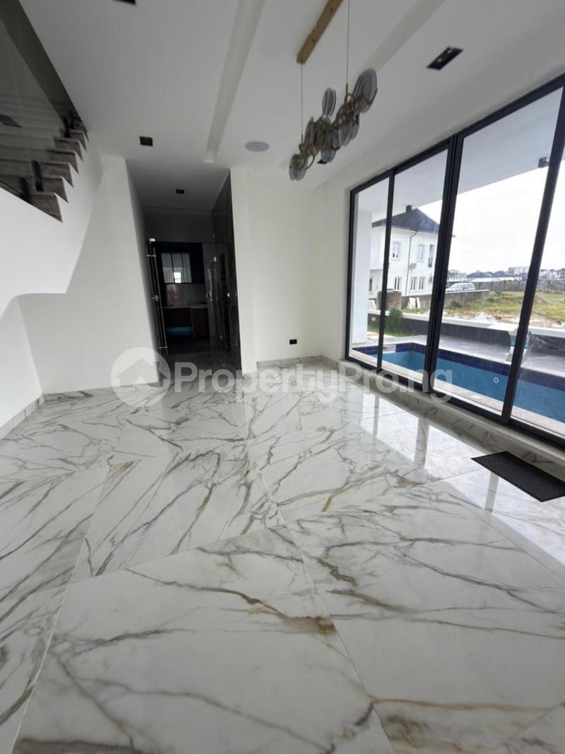 5 bedroom House for sale Cowrie Creek Jakande Lekki Lagos