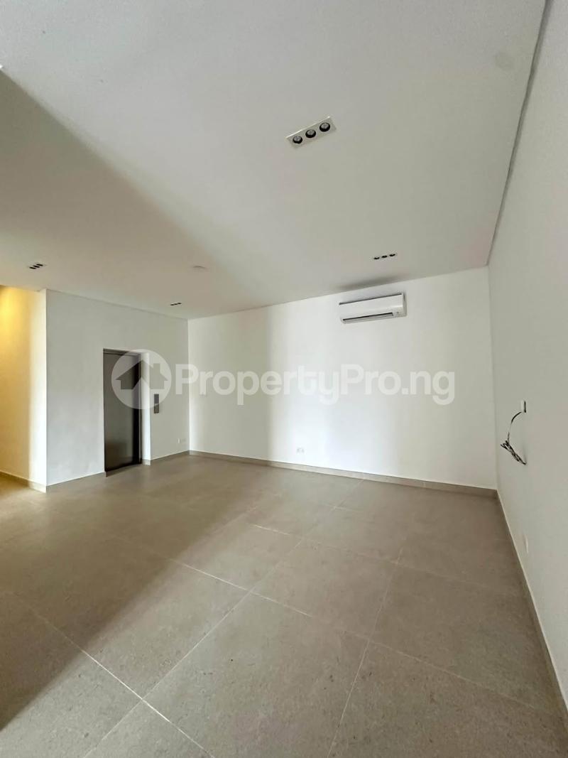 5 bedroom House for sale Banana Island Ikoyi Lagos