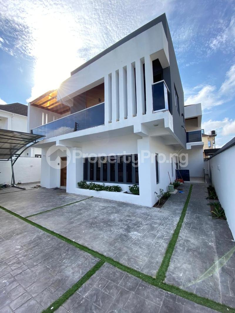 5 bedroom House for sale chevron Lekki Lagos