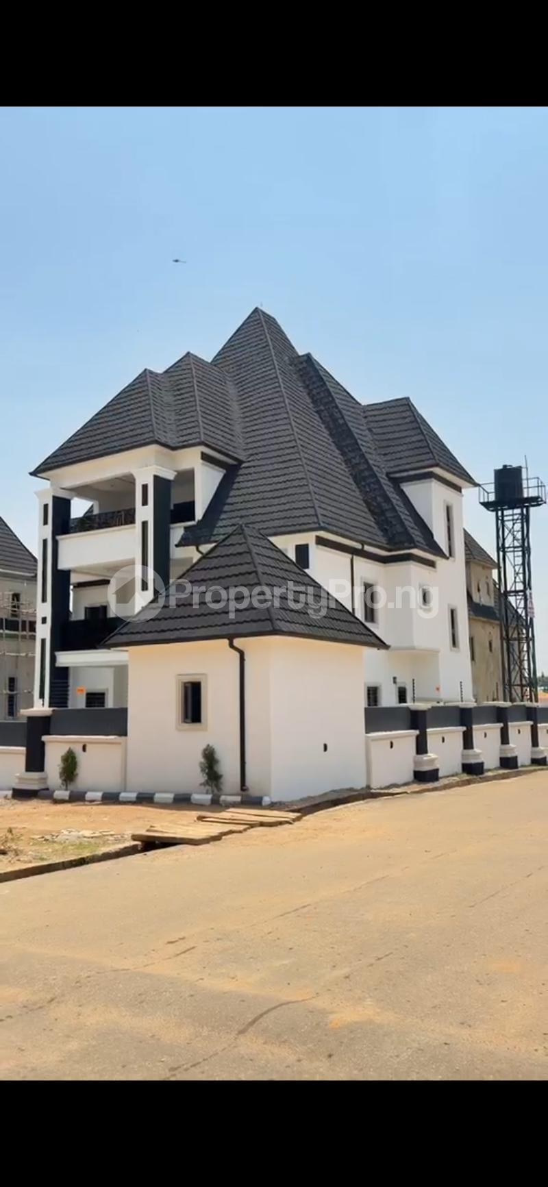 House for sale In Sunny Vale Axis Abuja Dakwo Abuja