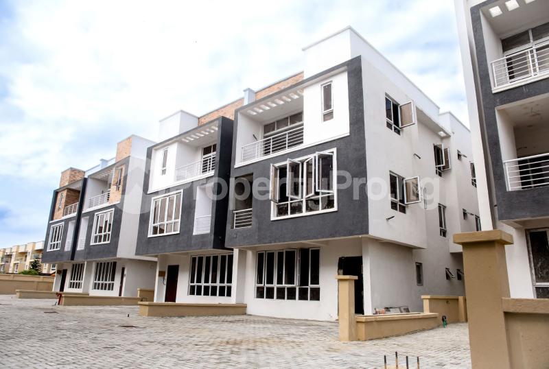 5 bedroom House for rent Western Foreshore Estate, Osapa London (near Pinnock Estate) Lekki Lagos