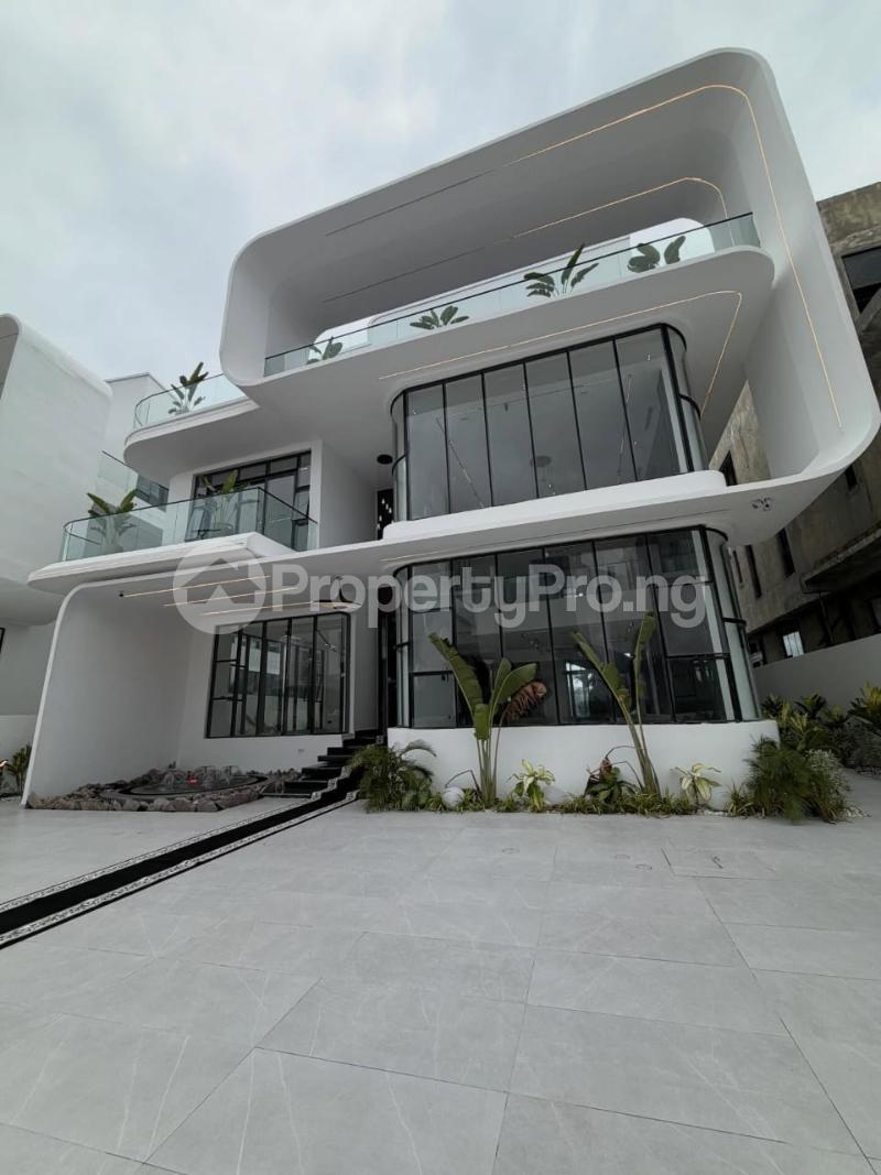 5 bedroom House for sale Osapa london Lekki Lagos