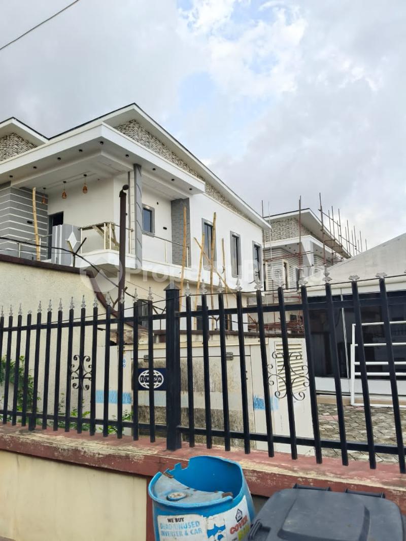 5 bedroom House for sale Medina Estate Gbagada Lagos