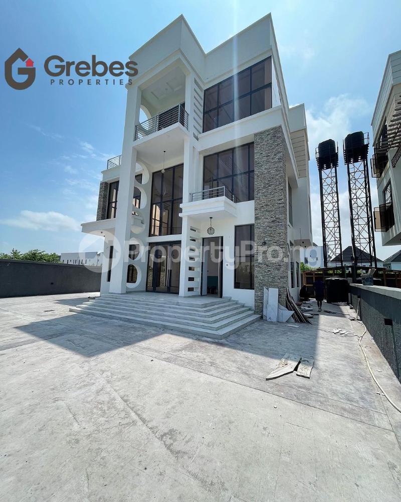 5 bedroom House for sale 2nd Toll Gate chevron Lekki Lagos