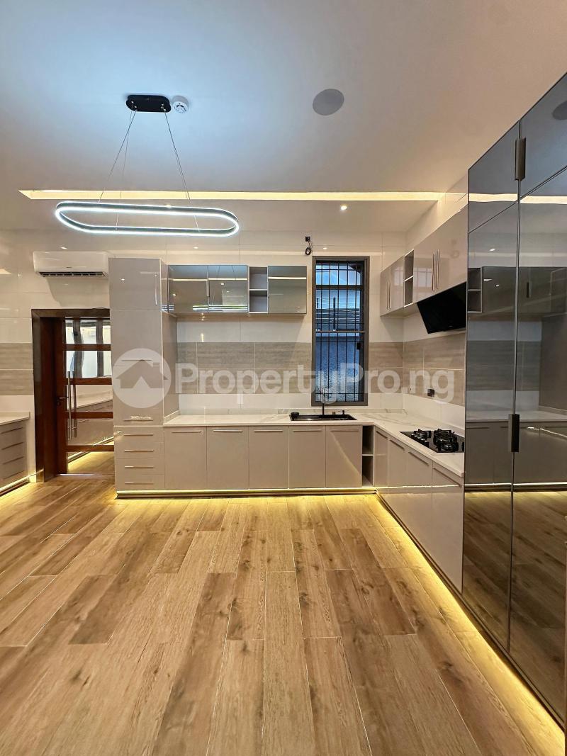 5 bedroom House for sale Ikoyi Lagos