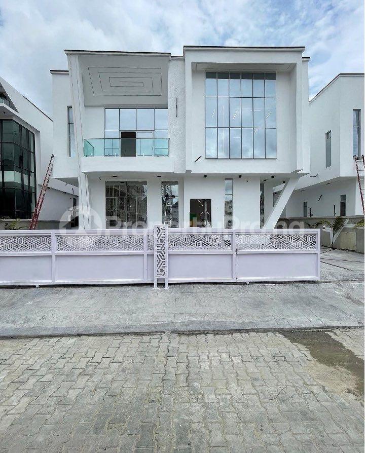 5 bedroom House for sale chevron Lekki Lagos