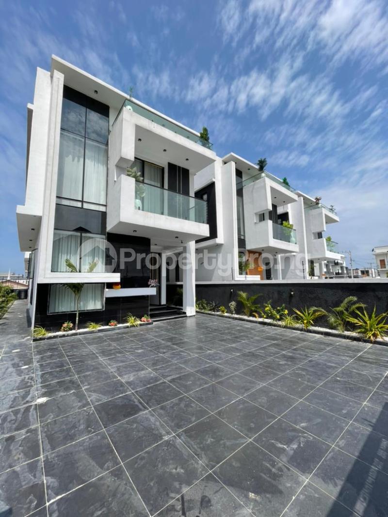 5 bedroom House for sale Estate Ologolo Lekki Lagos