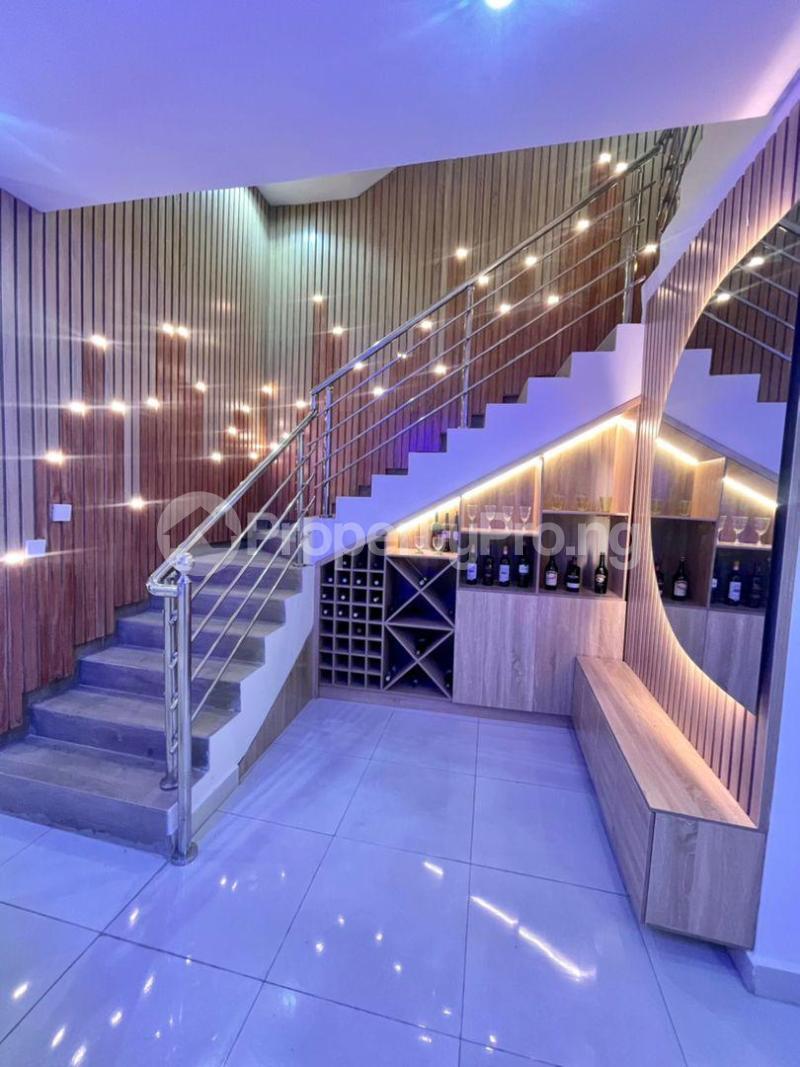 5 bedroom House for rent Ikate Lekki Lagos