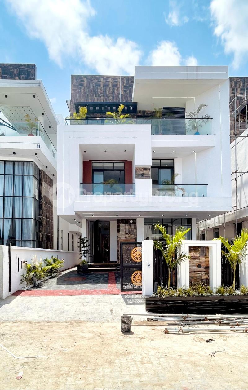 6 bedroom House for sale Chevron Lekki Lagos