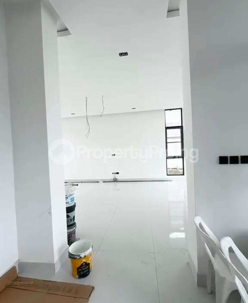 6 bedroom House for sale Guzape Guzape Abuja