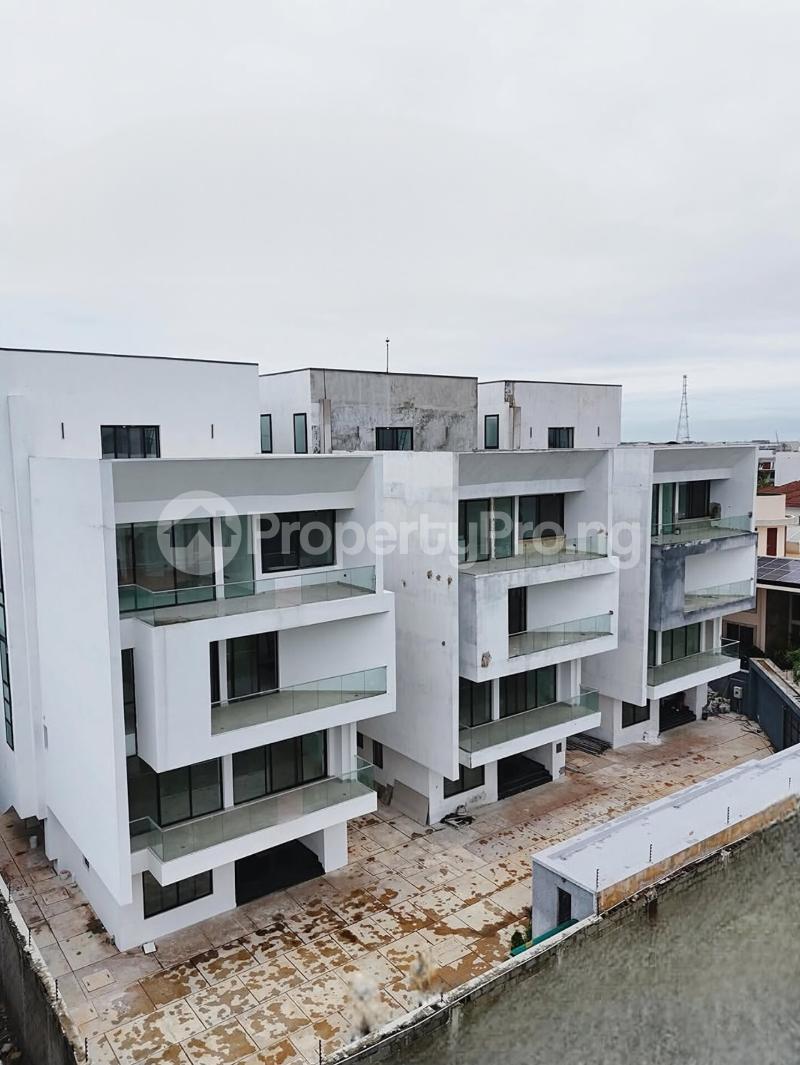 6 bedroom House for sale Banana Island Ikoyi Lagos
