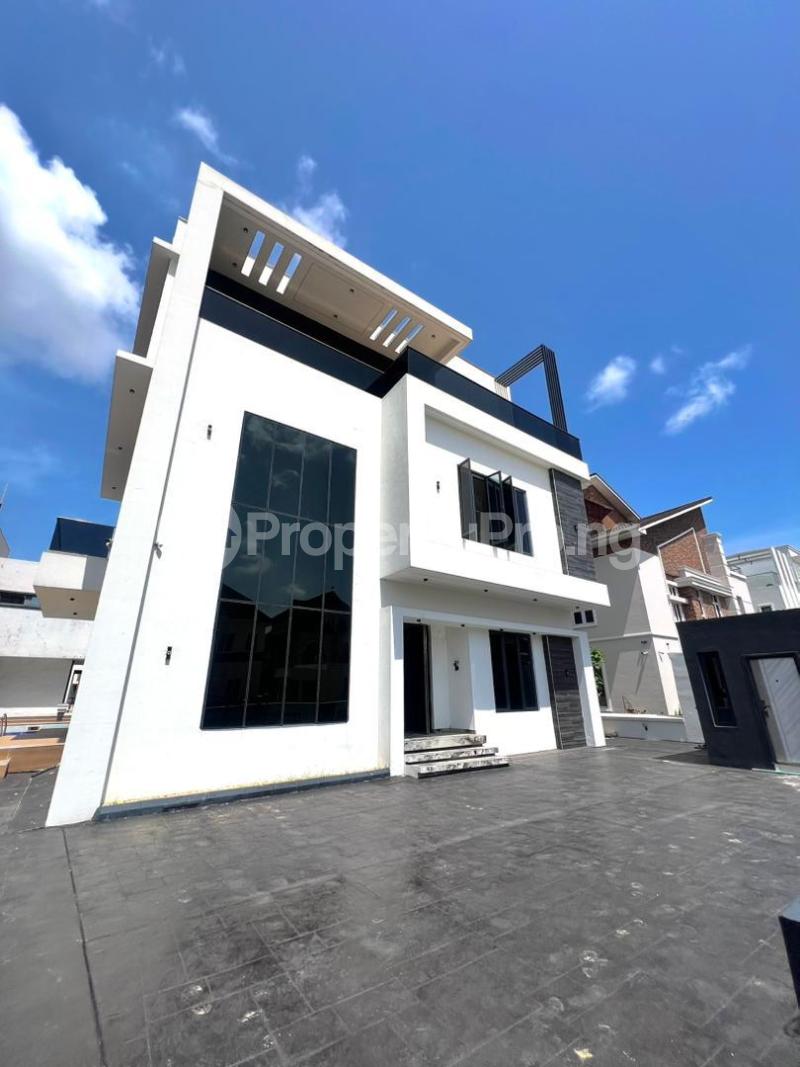 6 bedroom House for sale Osapa london Lekki Lagos