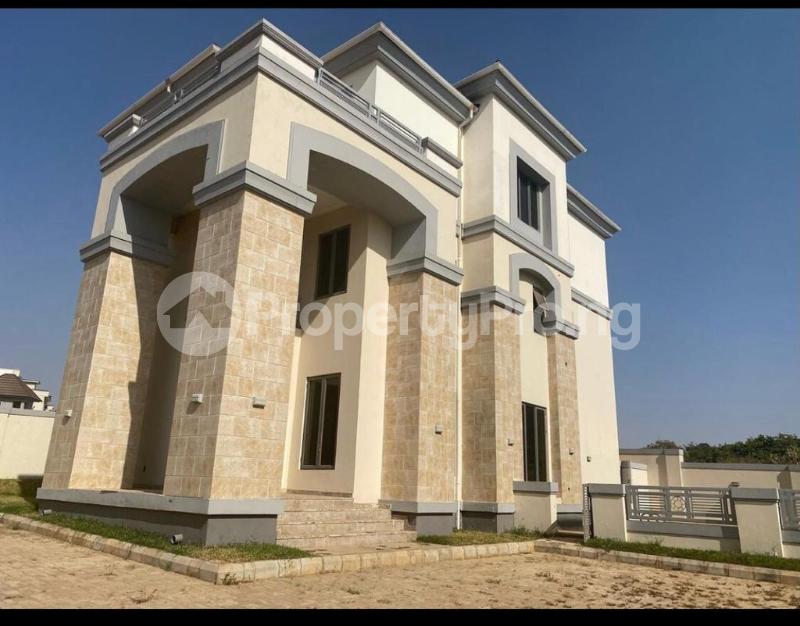 6 bedroom House for sale Guzape Abuja