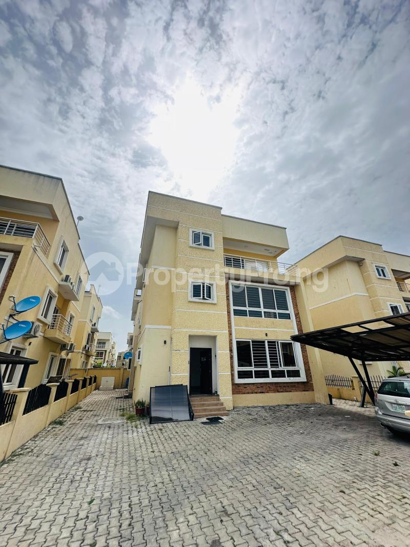 6 bedroom House for rent Western Foreshore Osapa london Lekki Lagos