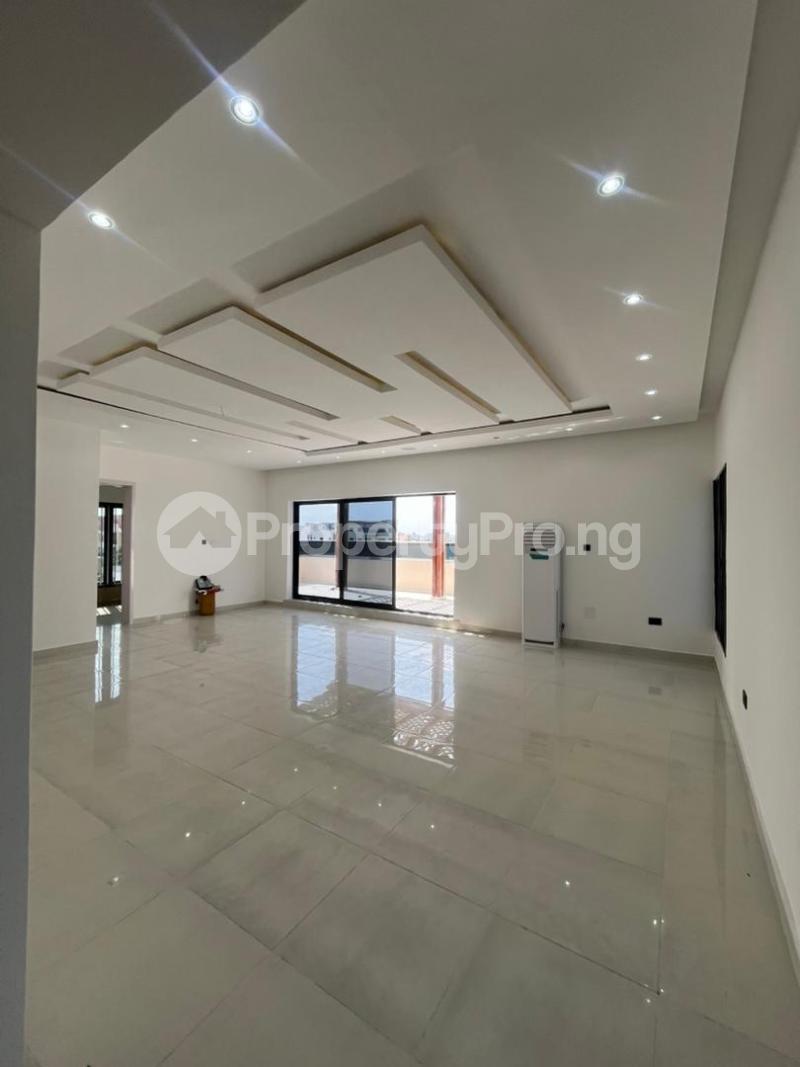 6 bedroom House for sale Lekki Phase 1 Lekki Lagos