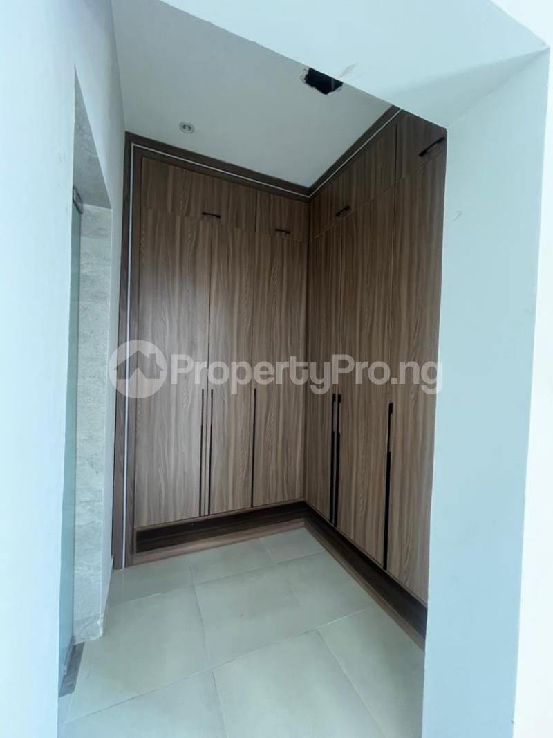 6 bedroom House for sale Lekki Phase 1 Lekki Lagos