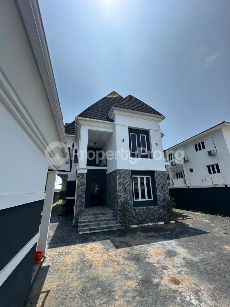 6 bedroom House for rent ONIRU Victoria Island Lagos