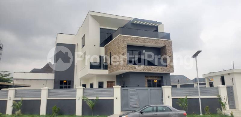 6 bedroom House for sale Okorie Cresent, F01 Kubwa, Abuja Kubwa Abuja