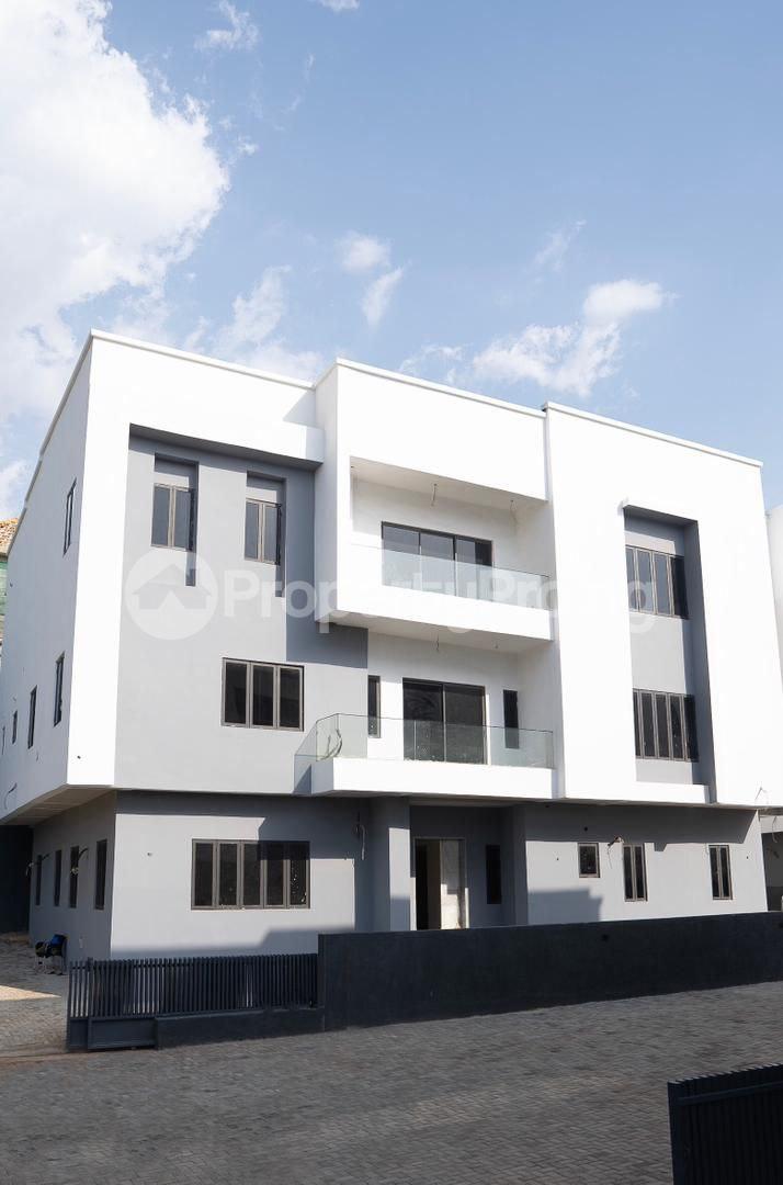 7 bedroom House for sale Main Asokoro Abuja