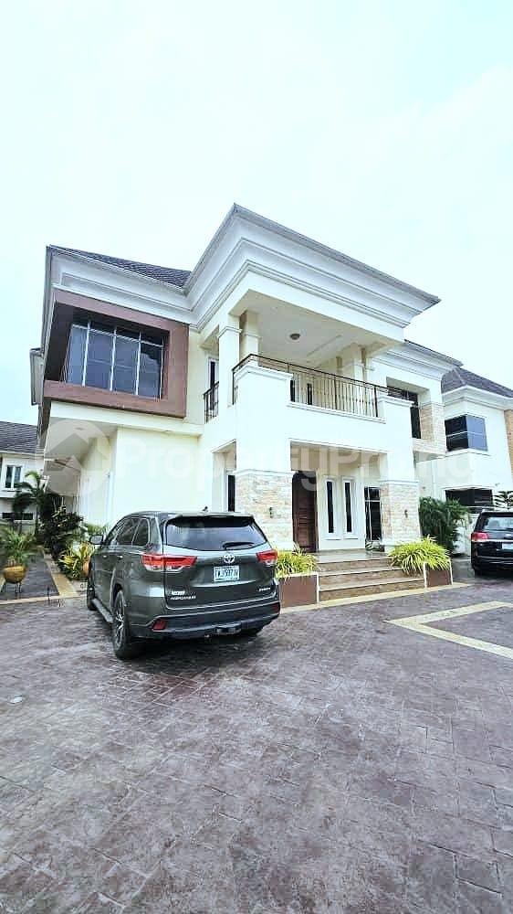 7 bedroom House for sale Pinnock Beach Estate Osapa london Lekki Lagos