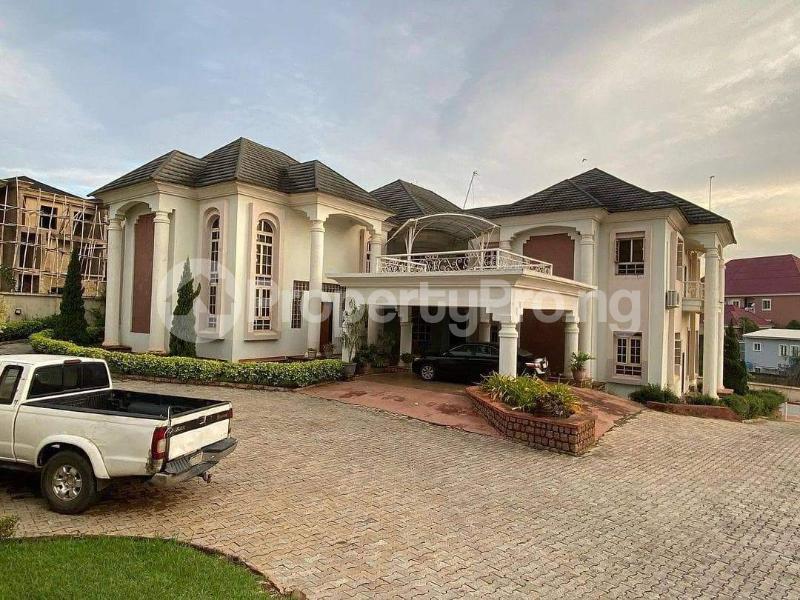 7 Bedroom House in Gwarinpa Abuja | House for sale in gwarinpa | House