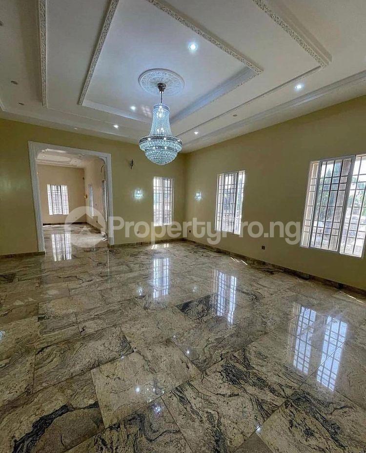 8 Bedroom House in Maitama Abuja House for sale in maitama House in