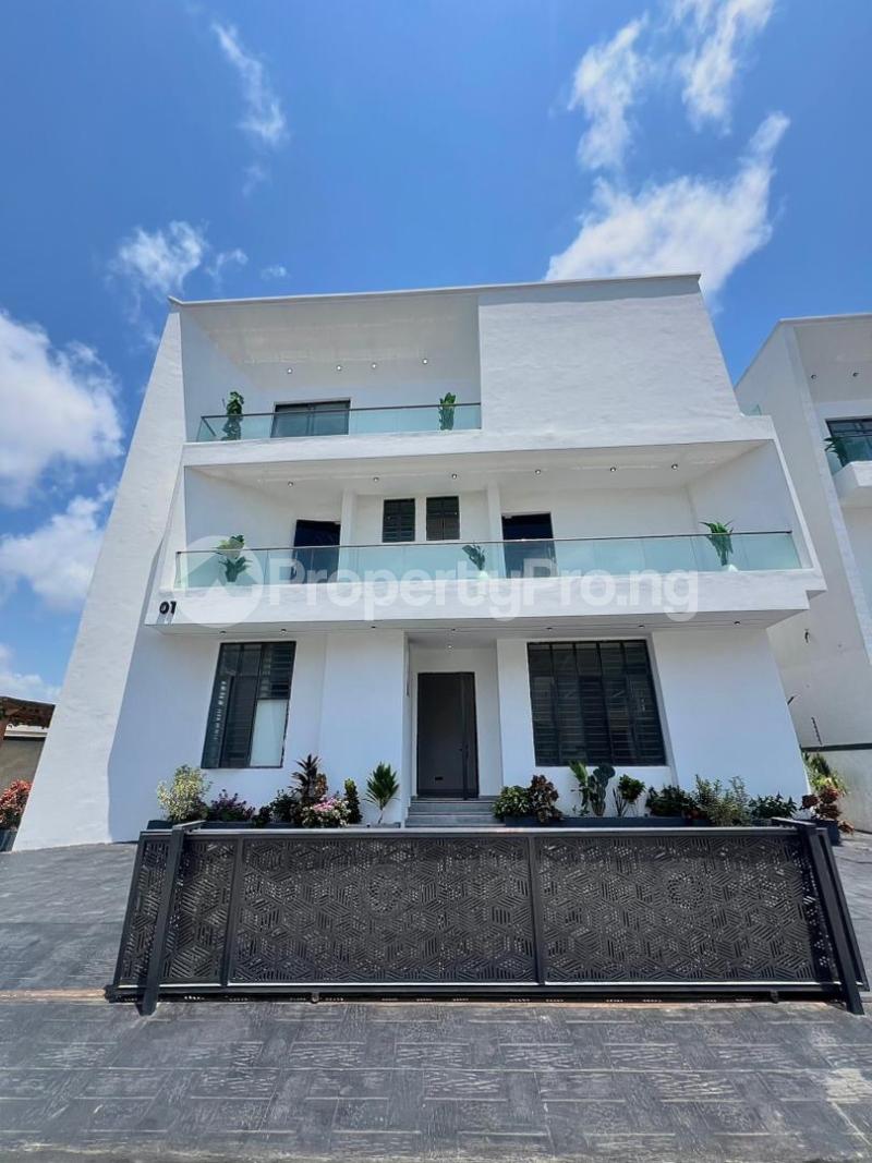 5 bedroom House for sale Chevron Lekki Lagos