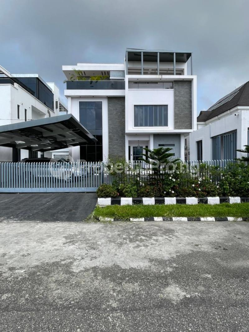6 bedroom House for rent Pinnock Beach Estate Osapa London Lekki Lagos Osapa london Lekki Lagos