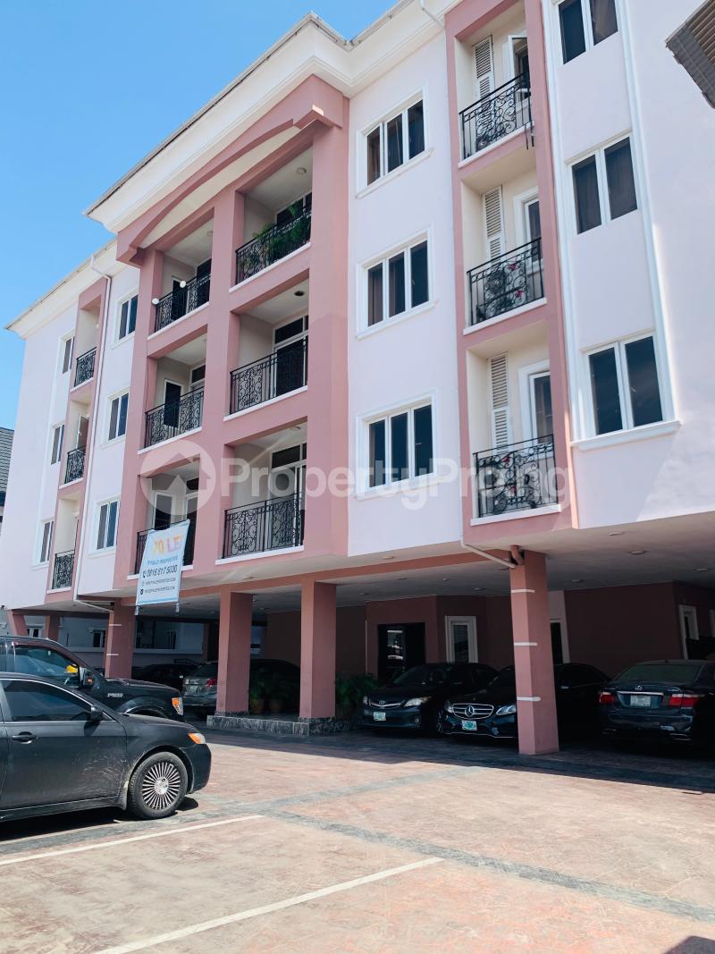 3 bedroom Flat / Apartment for rent Chevron Drive chevron Lekki Lagos