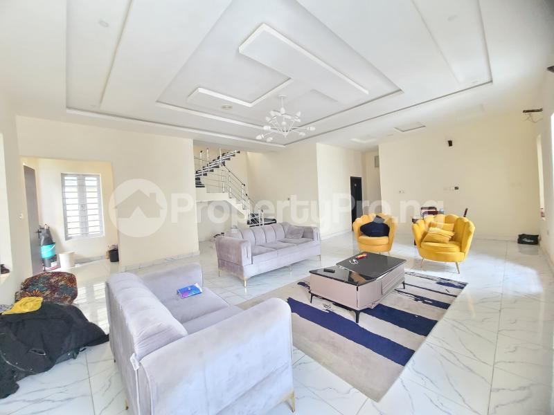 5 bedroom House for rent Orchid Road Lekki Lagos