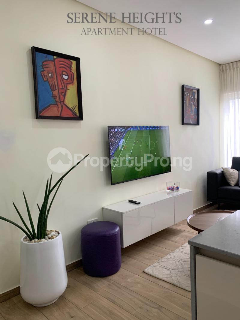 2 bedroom Flat / Apartment for shortlet Enahoro Crescent, New Road Igbo-efon Lekki Lagos