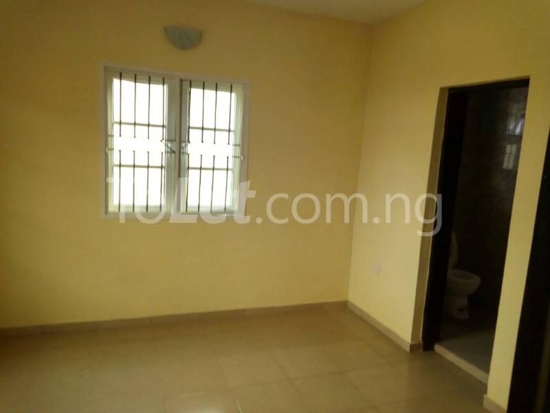 1 bedroom Flat / Apartment for rent Sabo Sabo Yaba Lagos