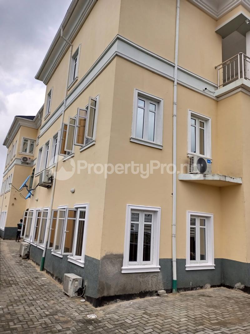 3 bedroom Flat / Apartment for rent Olokonla Ajah Lagos