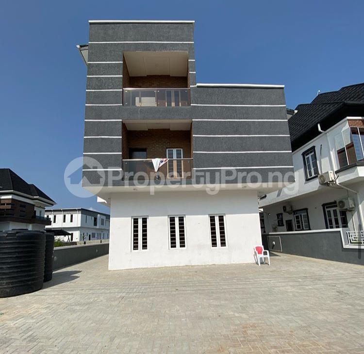 5 bedroom House for sale Lekki Lagos