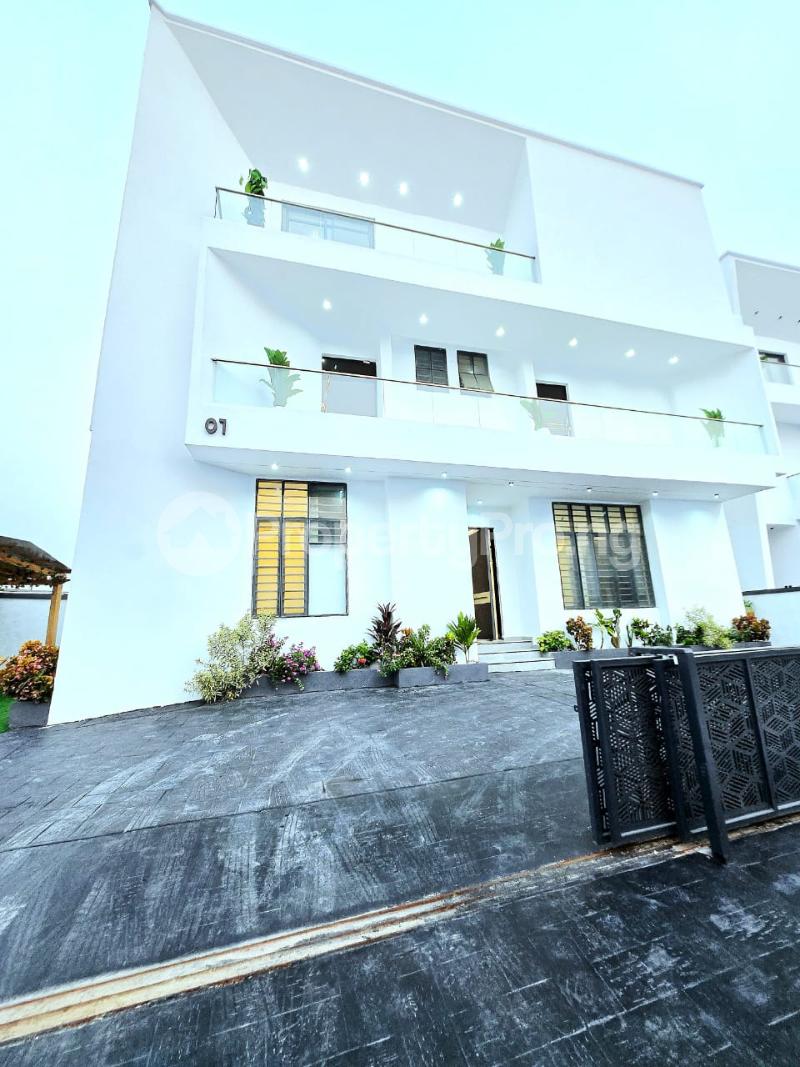 5 bedroom House for sale Chevron Lekki Lagos